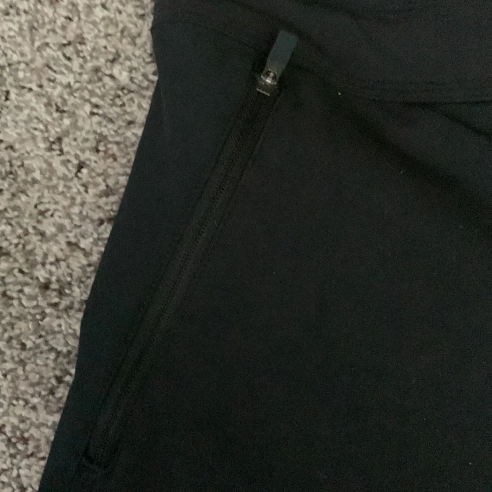 The north face black shorts size 34